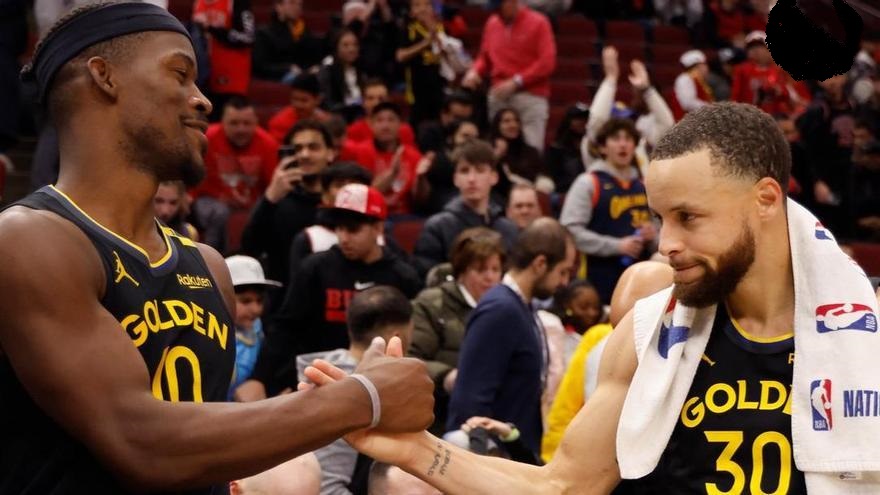 EspañolJimmy Butler volvió a cambiar su número de camiseta tras fichar por los Golden State Warriors